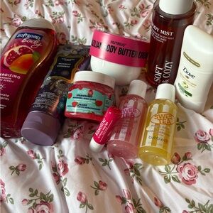 Bath & Body Works Pink and White Body Butter & Moisturizers Set